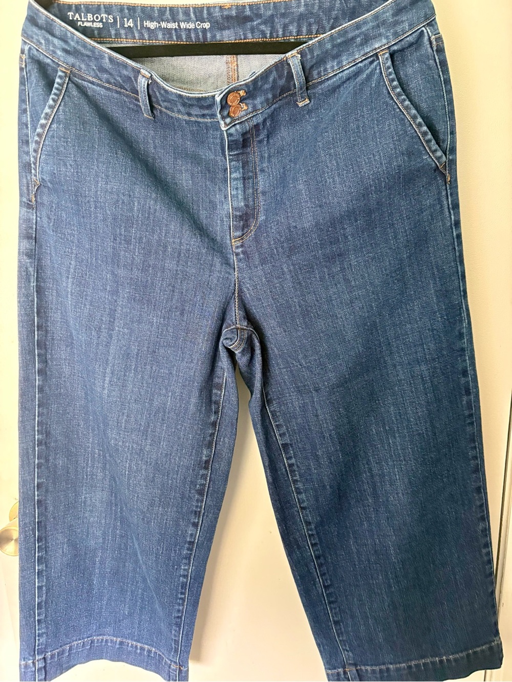 High rise wide leg cropped Talbots jeans- dark blue